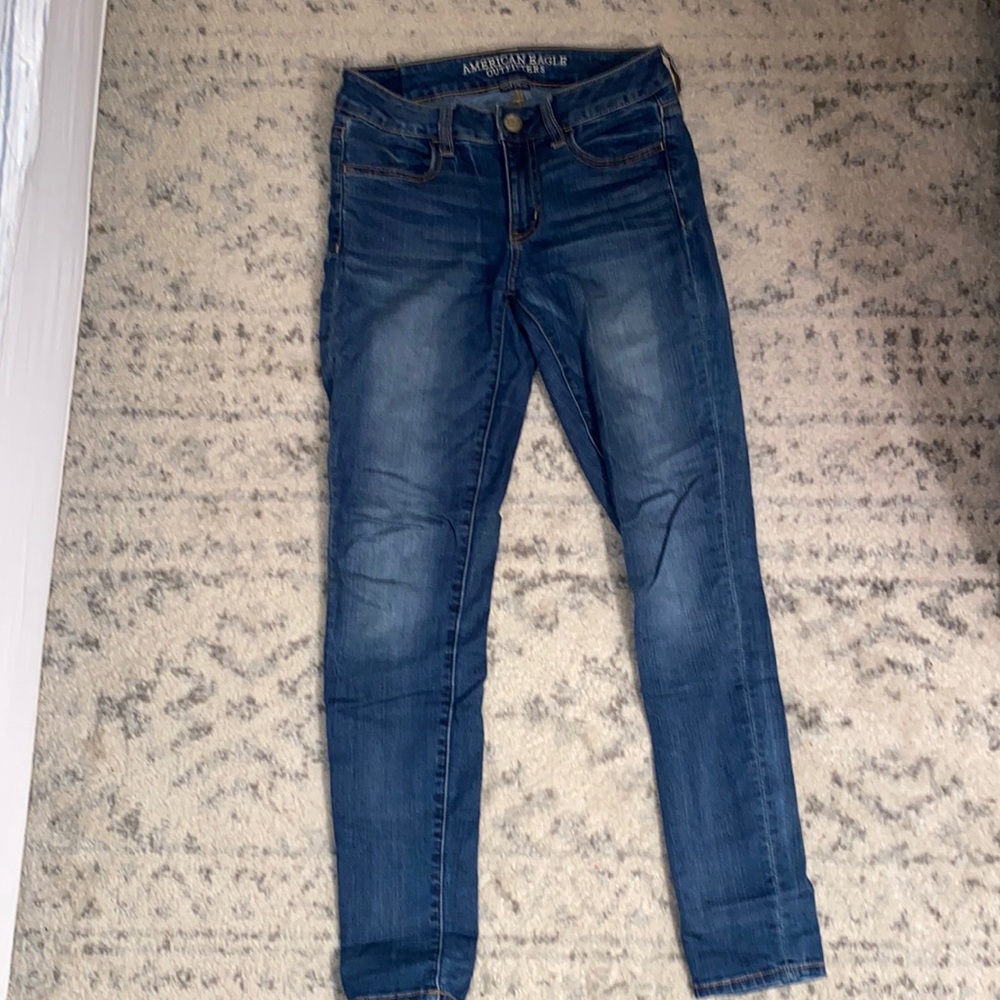 American eagle low rise jeans